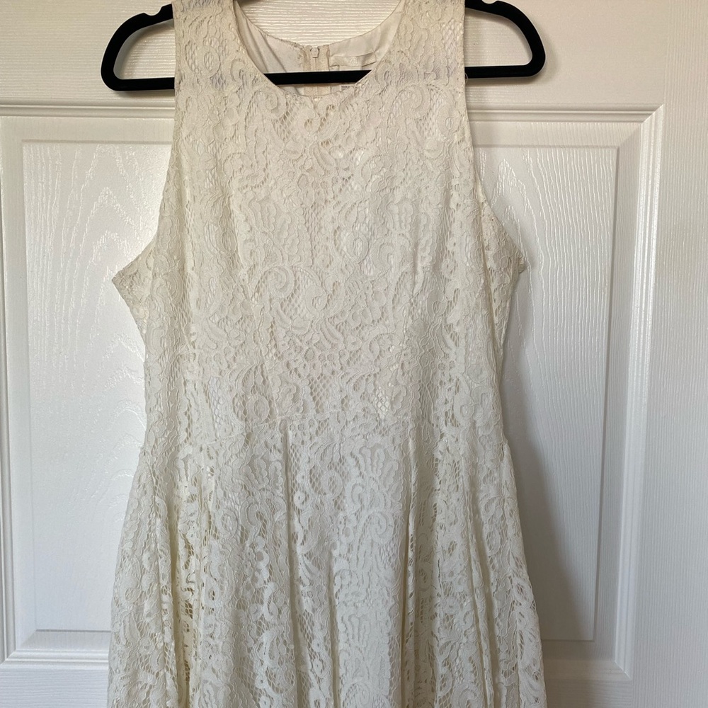 Lace Fit-and-Flare Sleeveless Dress in Ivory - Women's